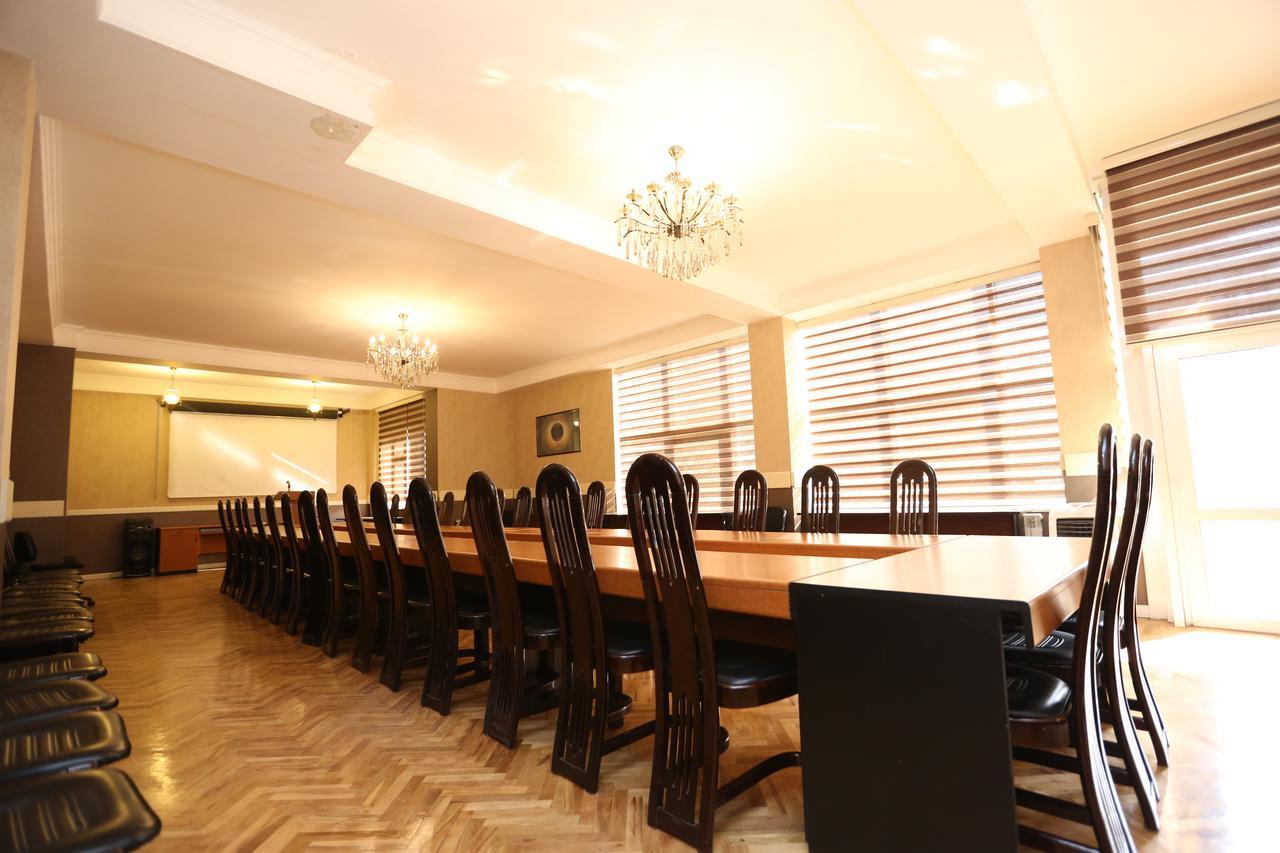 Irshad Hotel Baku Zewnętrze zdjęcie