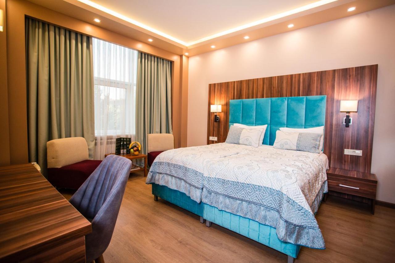 Irshad Hotel Baku Zewnętrze zdjęcie